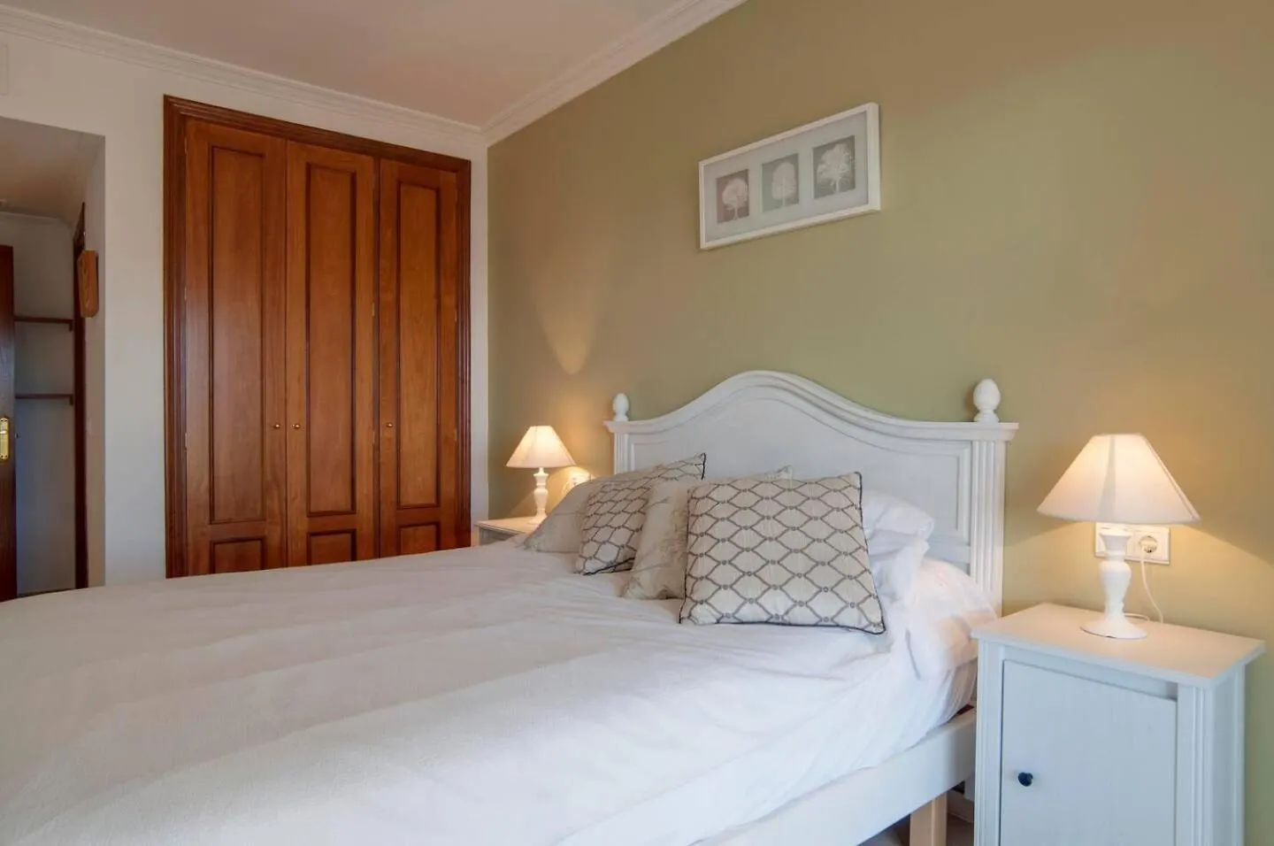 Sunny Terrace Apartment In Prestigious Mijas Golf